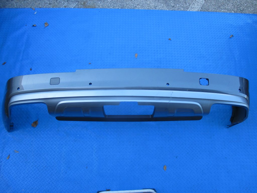 Origianal Audi Q7 rear lower bumper cover 1416 OEM parts